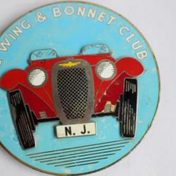 Insigne automobile THE WING & BONNET CLUB ( USA NEW JERSEY 1960/70 )