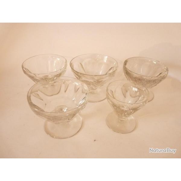 BACCARAT Cinq Verres cristal
