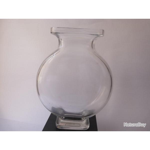 BACCARAT Vase cristal