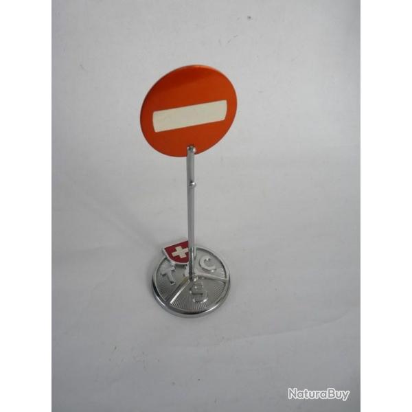 Insigne automobile TCS