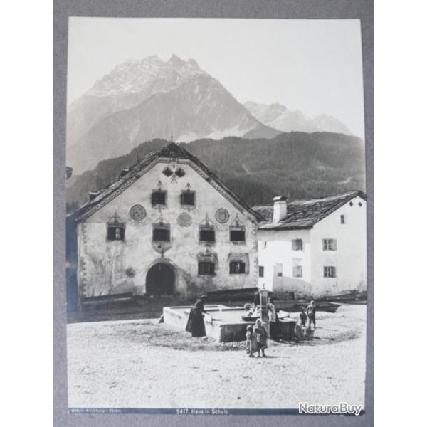 Photographie Suisse Haus in SCHULS