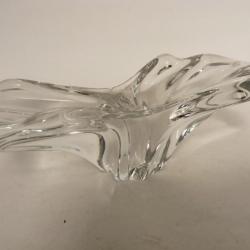 BACCARAT Petite coupe sculpture en cristal Art de la table