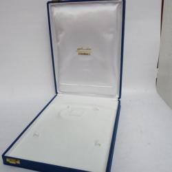 Grand écrin pour bijoux et montre DAMAS