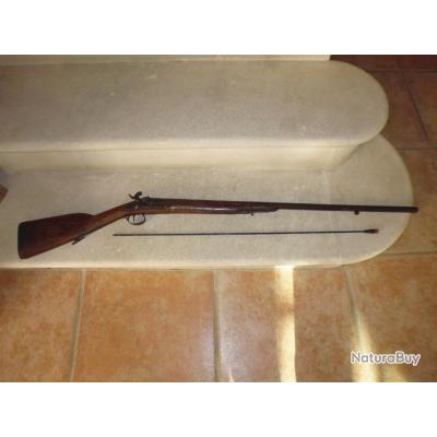 Fusil ancien mono canon chargement par la bouche Fusils à percussion