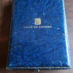 MEDAILLE  COFFRET  VILLE DE CANNES  AVRIL 1939  / DRAGO  PARIS
