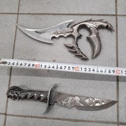 Lot de 2 couteaux decoratifs heroic fantasy