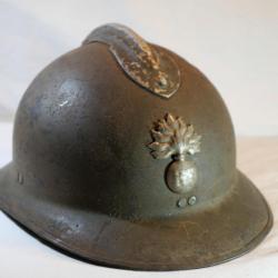 FRANCE 1940-1945 - casque Adrian Gendarmerie Départementale - en bon état  - WWII