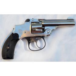 NON NEGOCIABLE - magnifique Revolver Smith & Wesson en Calibre 32 Safety Hammerless - Catégorie D