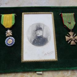 décoration médaille militaire croix guerre 1918 1 citation photo 128° territorial lot homogène