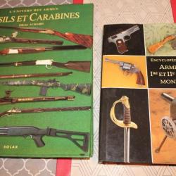2  livres armes comme neuf