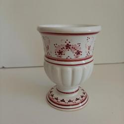 Petite poterie artisanale de Prague, jura vanya, artiste connu dans son pays