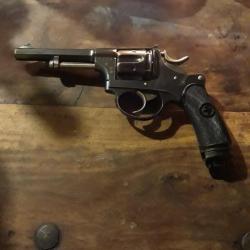 Revolver suisse 1882