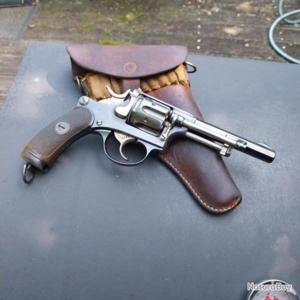 Revolver suisse 1882