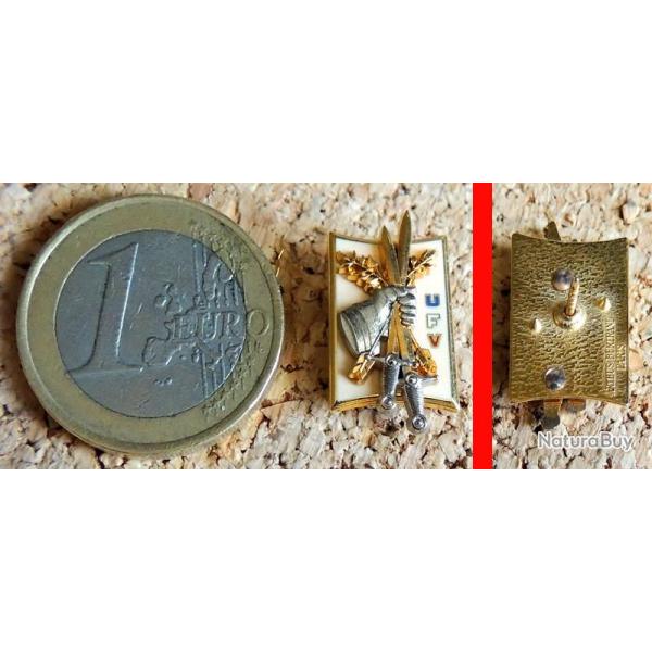 Rduction insigne UFV Unit Franaise de Vrification fixation pin's Arthus Bertrand