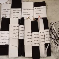 34 mètres d'élastique de différentes tailles en blanc ou noir