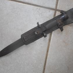 ancienne baïonnette suédoise modèle 1896 avec porte fourreau cuir