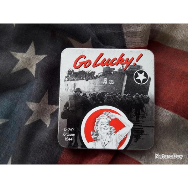 LUCKY STRIKE D Day 1945 Normandie US GI boys  et SEXY pin up mtal tin  box WILLYS JEEP