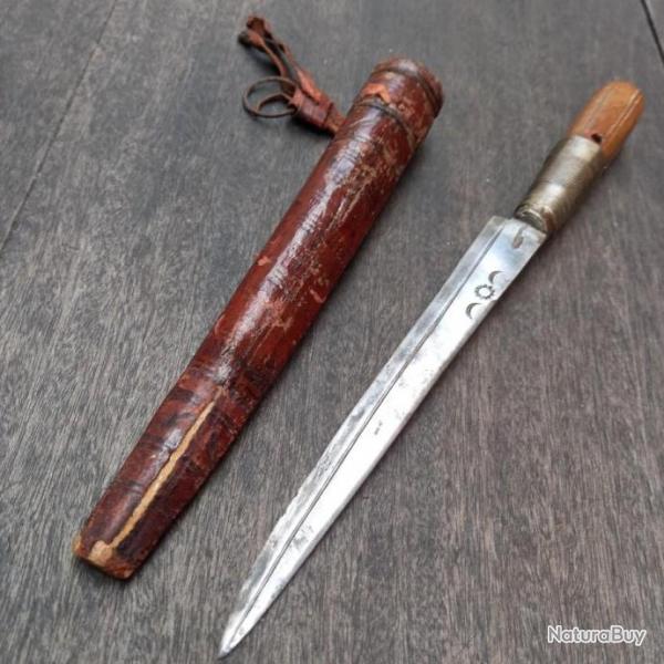 Ancien Couteau BOU SAADI Afrique du nord avec tui en cuir d Origine