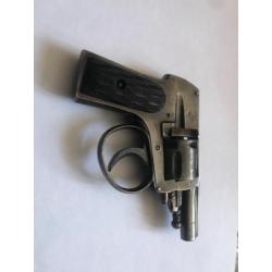 Très sympathique Revolver bulldog à pontet calibre 6,35