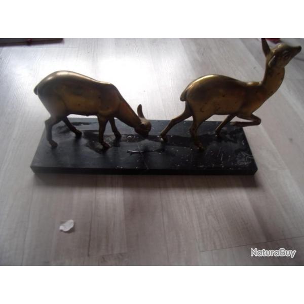 sculpture type chasse biches