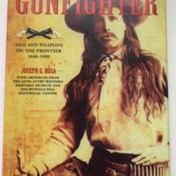 Age off the Gunfighter - Men and Weapons on the Frontier 1840-1900. Livre anglais. Excellent état