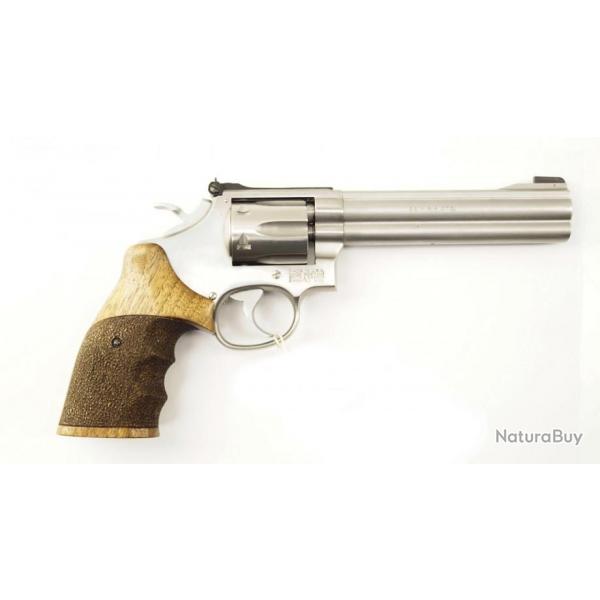 Revolver smith et wesson 648  inox calibre  22 magum  6 pouces detente et chien large