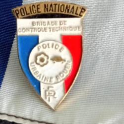 pin's POLICE NATONALE ROUEN brigade de controle technique