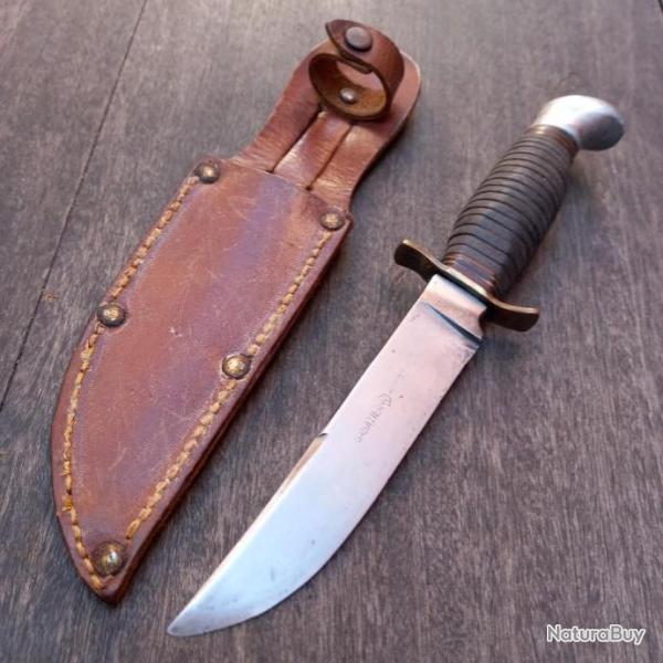 Ancien Couteau de Chasse SABATIER avec tui en cuir