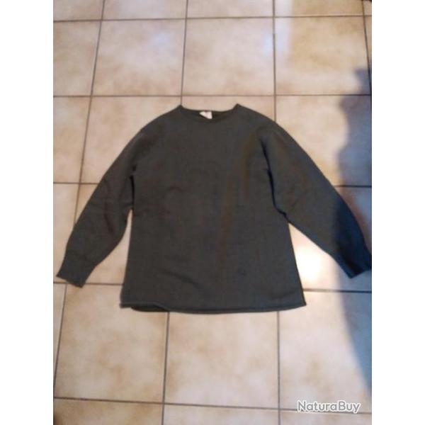 Pull arme franaise lgrement polaire
