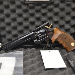 Revolver Manhurin Model MR32 Match 6"