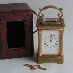 Pendulette d'officier de voyage répétition sonnerie