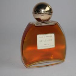 Flacon d'eau de parfum Attirance France Riviera Parfums