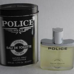 Flacon d'eau de toilette Police original for Men 50 ml