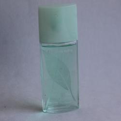 Flacon d'eau parfumée Green Tea Elizabeth Arden