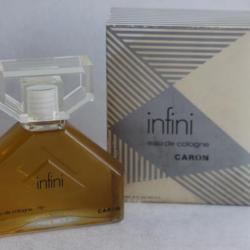 Flacon d'eau de cologne Infini de Caron 236 ml / 8 oz