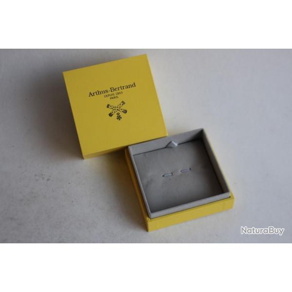 crin pour Bijoux Arthus Bertrand