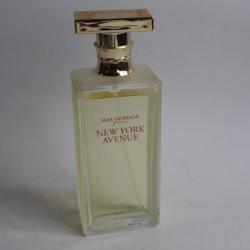 Flacon d'eau de parfum NEW YORK AVENUE Max Gordon 100ml