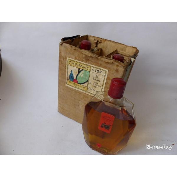 Boite de 3 flacons d'eau de cologne Offrande CHERAMY