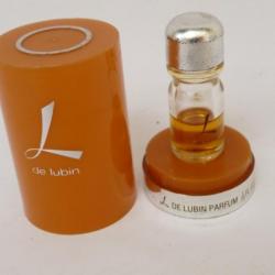 Flacon de parfum miniature échantillon L de LUBIN