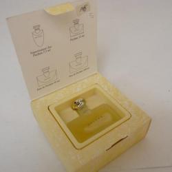 Flacon de parfum miniature échantillon BULGARI