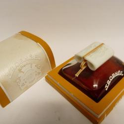 Flacon de parfum Trophée D'ORSAY BACCARAT