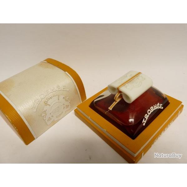 Flacon de parfum Trophe D'ORSAY BACCARAT