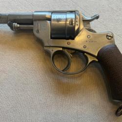 Revolver saint-Étienne 1873 de marine ??