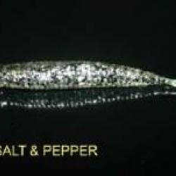 Leurre Big Bite Baits Paddle Tail 6,4cm Salt & Pepper