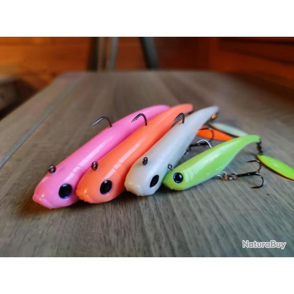 Leurre Souple Biwaa Divinator 180 35g UV02 Orange