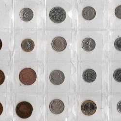 En lot 20 pièces de monnaies françaises de 1865 a 1999 années toutes différentes