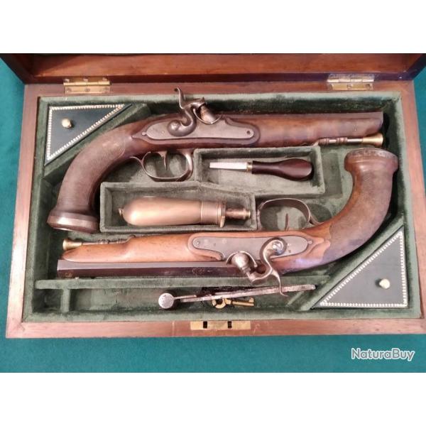 Paire de Pistolets Franaises de Percussion ( Transformes de silex) circa 1840
