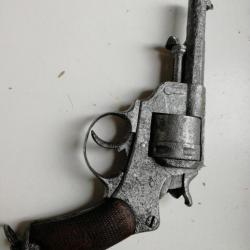 revolver  CHAMELOT DEVIGNE  1873  CAL  11.73