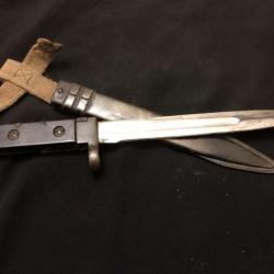 baionettes couteaux armes blanches