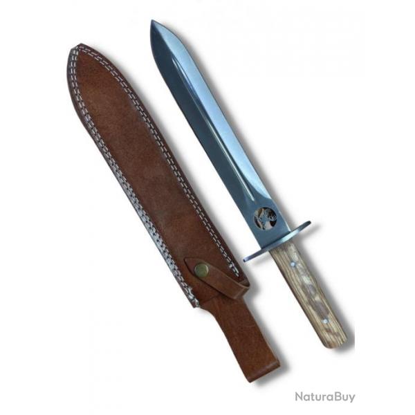 Couteau de chasse  lame ajoure avec reprsentation tte de cerf